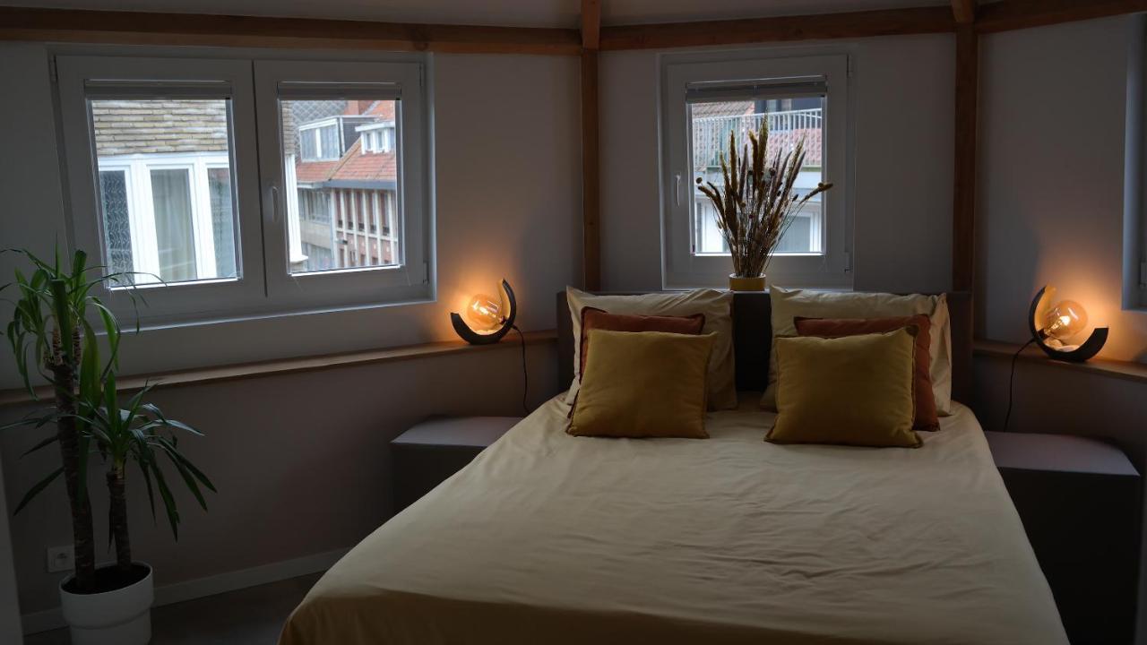 The Rooftop - A Trendy New Apartment With Airconditioning, Large Terrace & Free Parking Остенде Экстерьер фото
